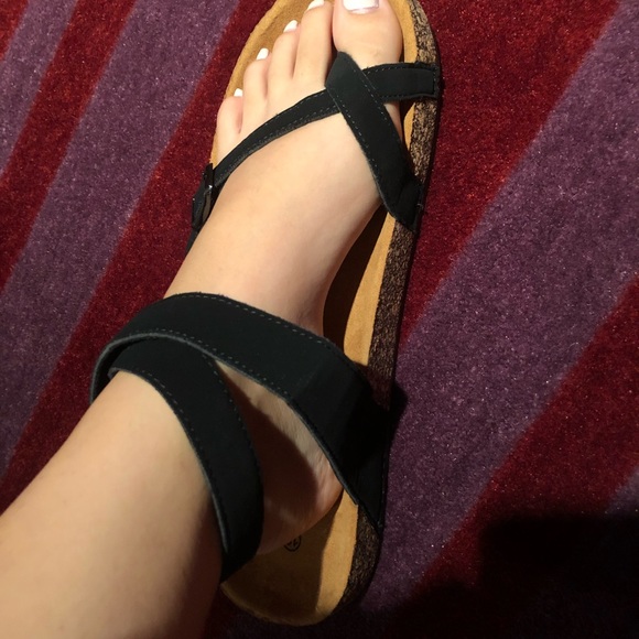 Women Flat Toe Ring Sandals Shoes Gladiator Thong - Picture 5 of 7